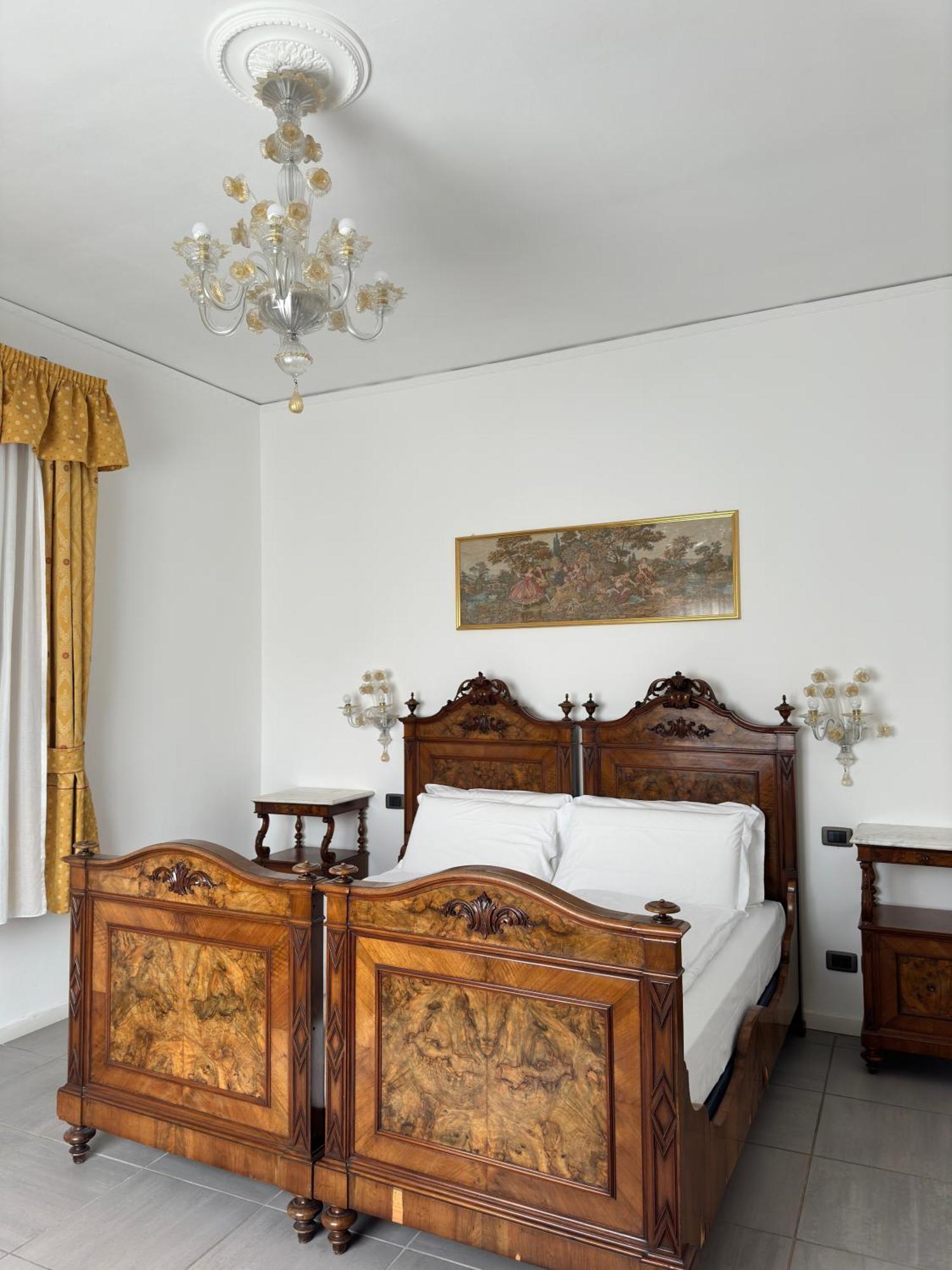 Venetian Mood: Secret Garden Apartment Bagian luar foto