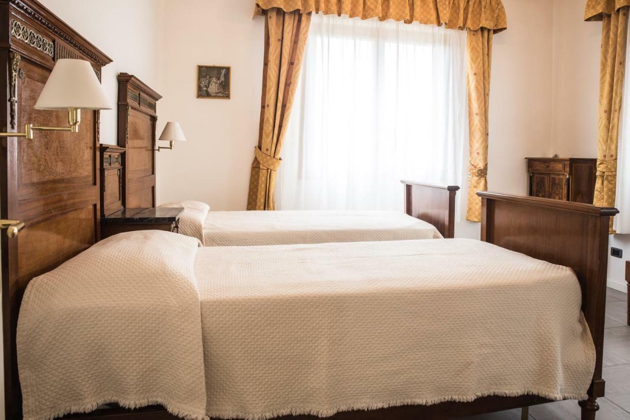 Venetian Mood: Secret Garden Apartment Bagian luar foto